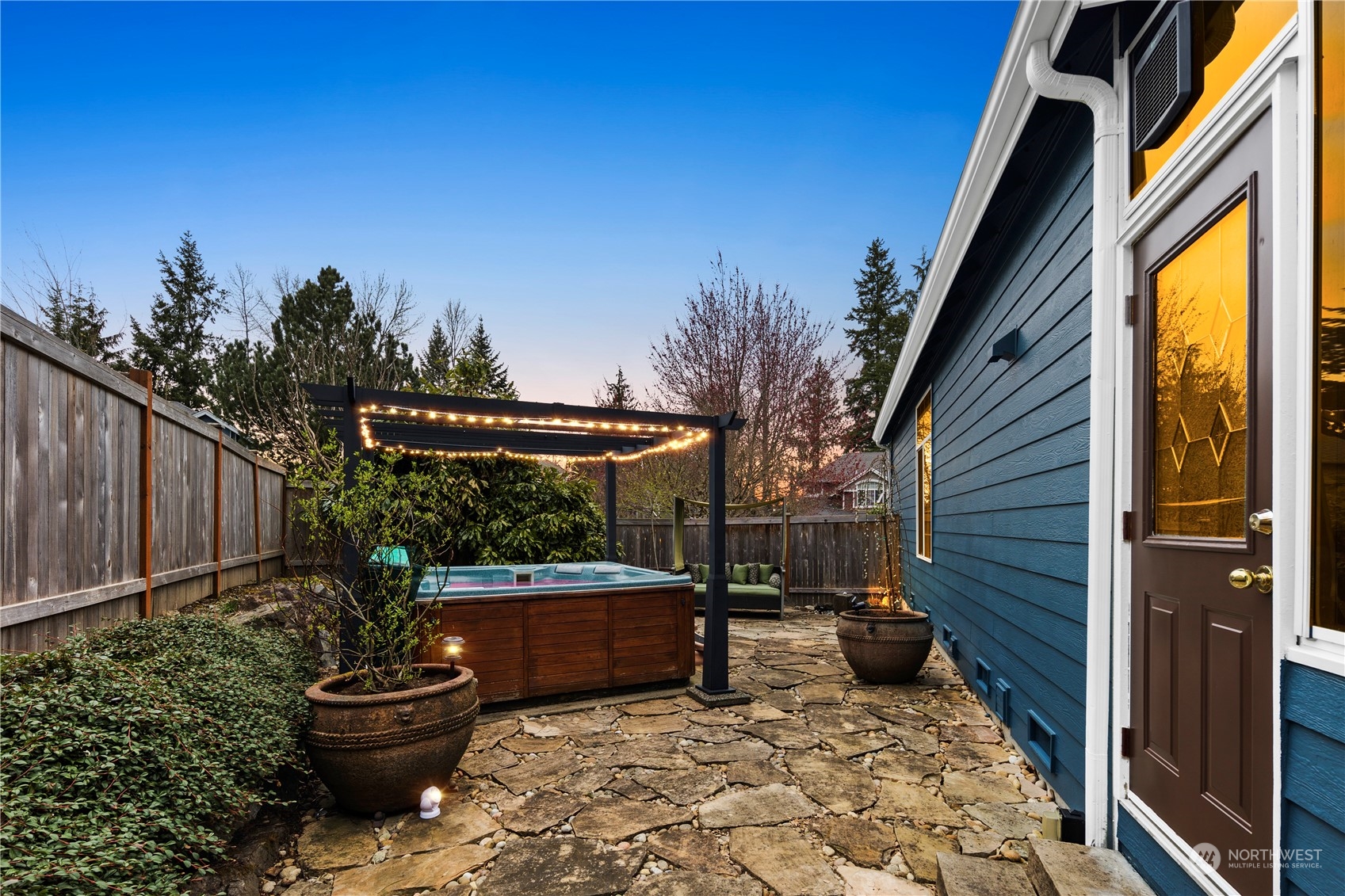 11208 42nd Avenue SE