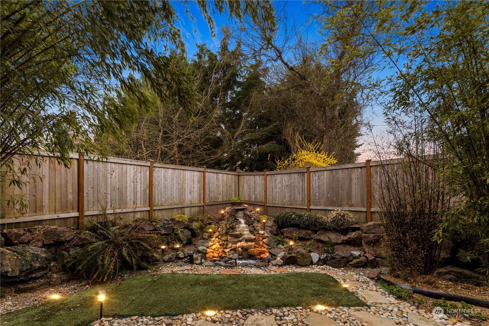 11208 42nd Avenue SE