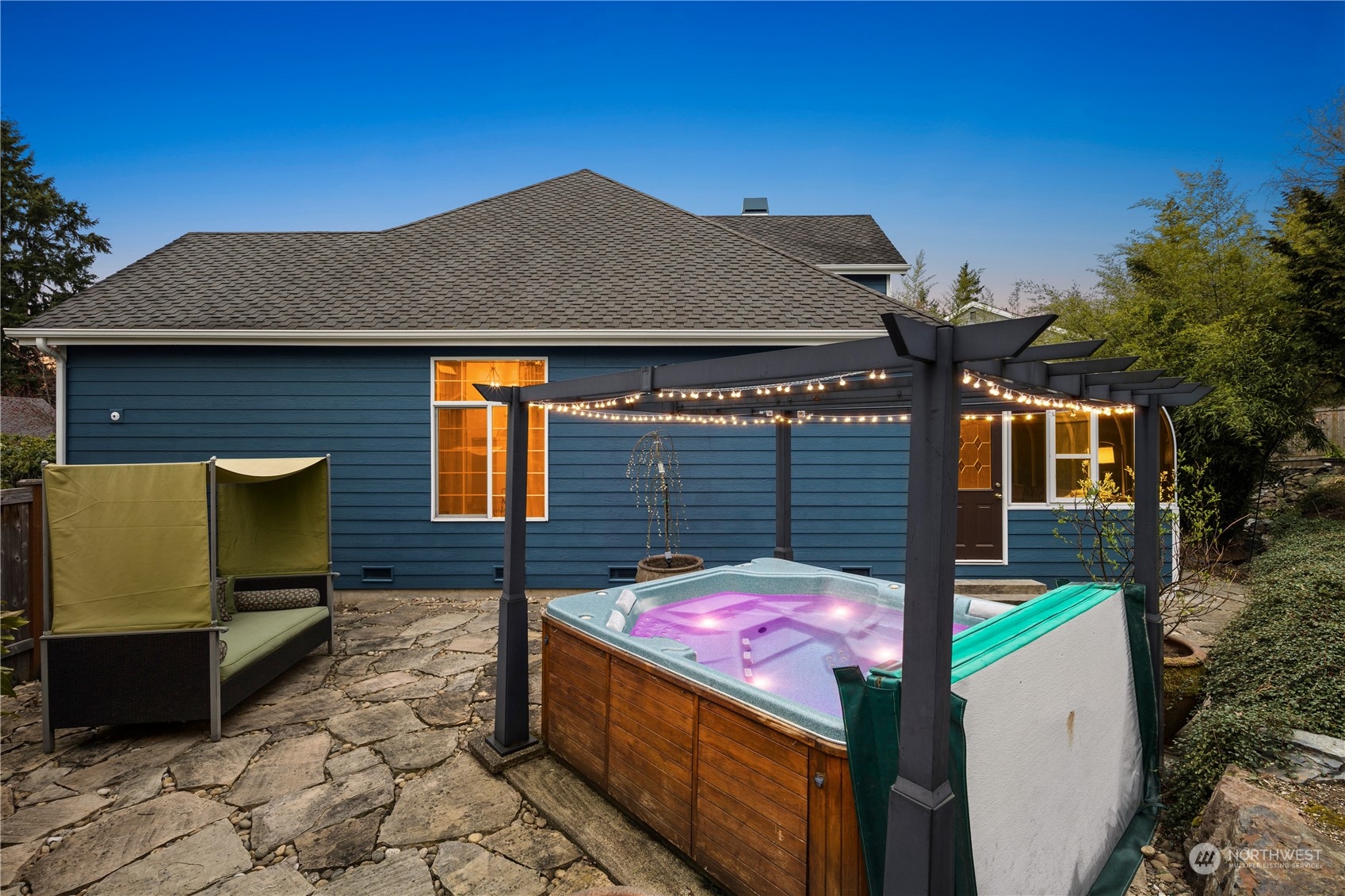 11208 42nd Avenue SE