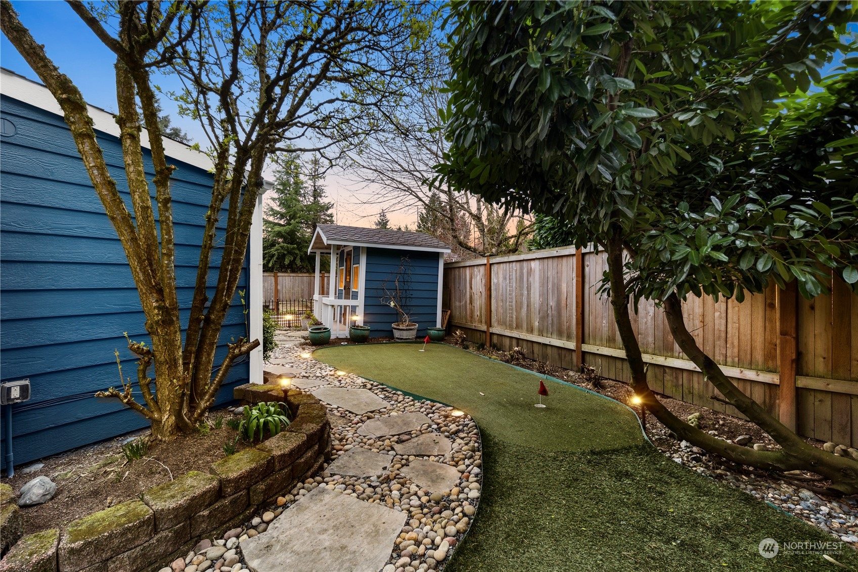 11208 42nd Avenue SE