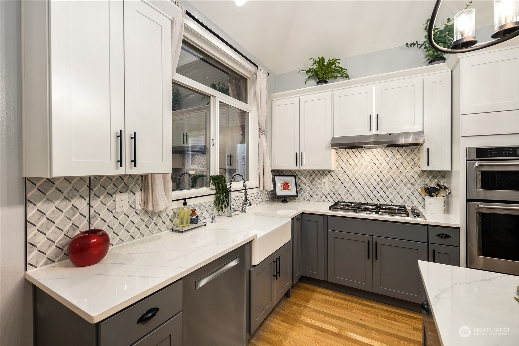 11208 42nd Avenue SE