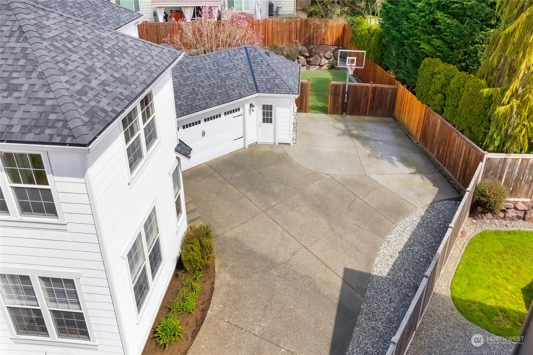 18717 33rd Avenue SE