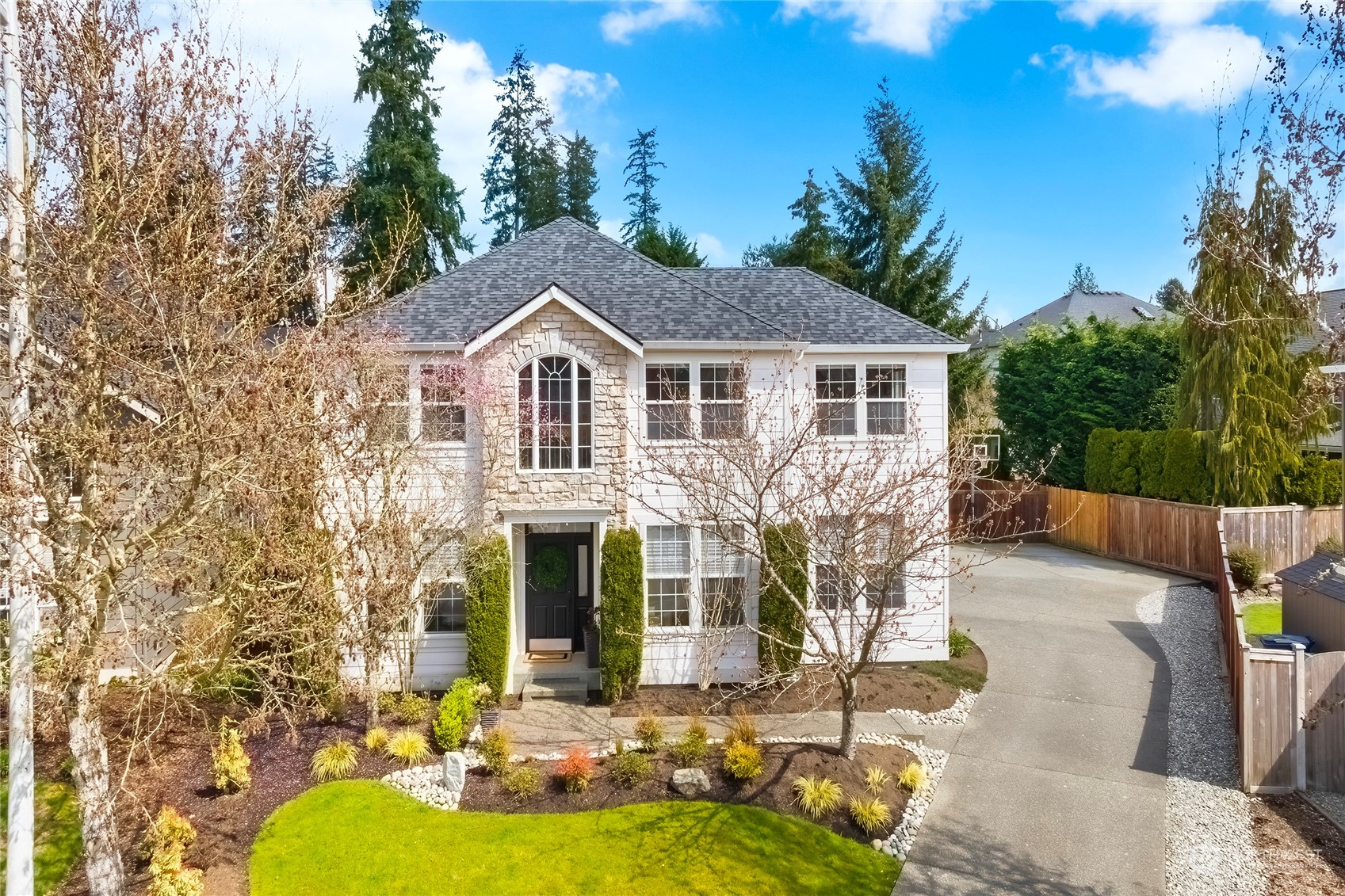 18717 33rd Avenue SE