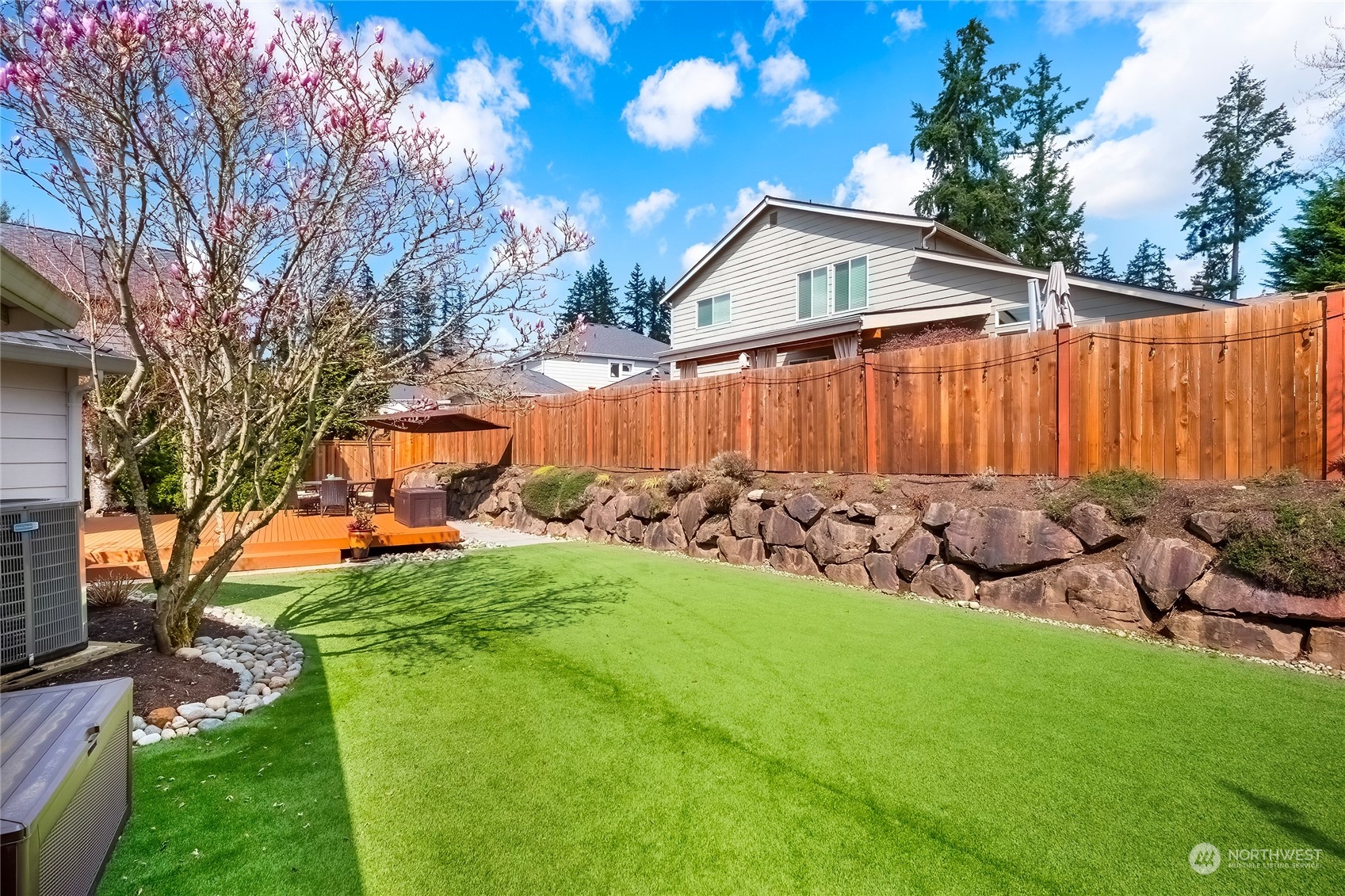 18717 33rd Avenue SE