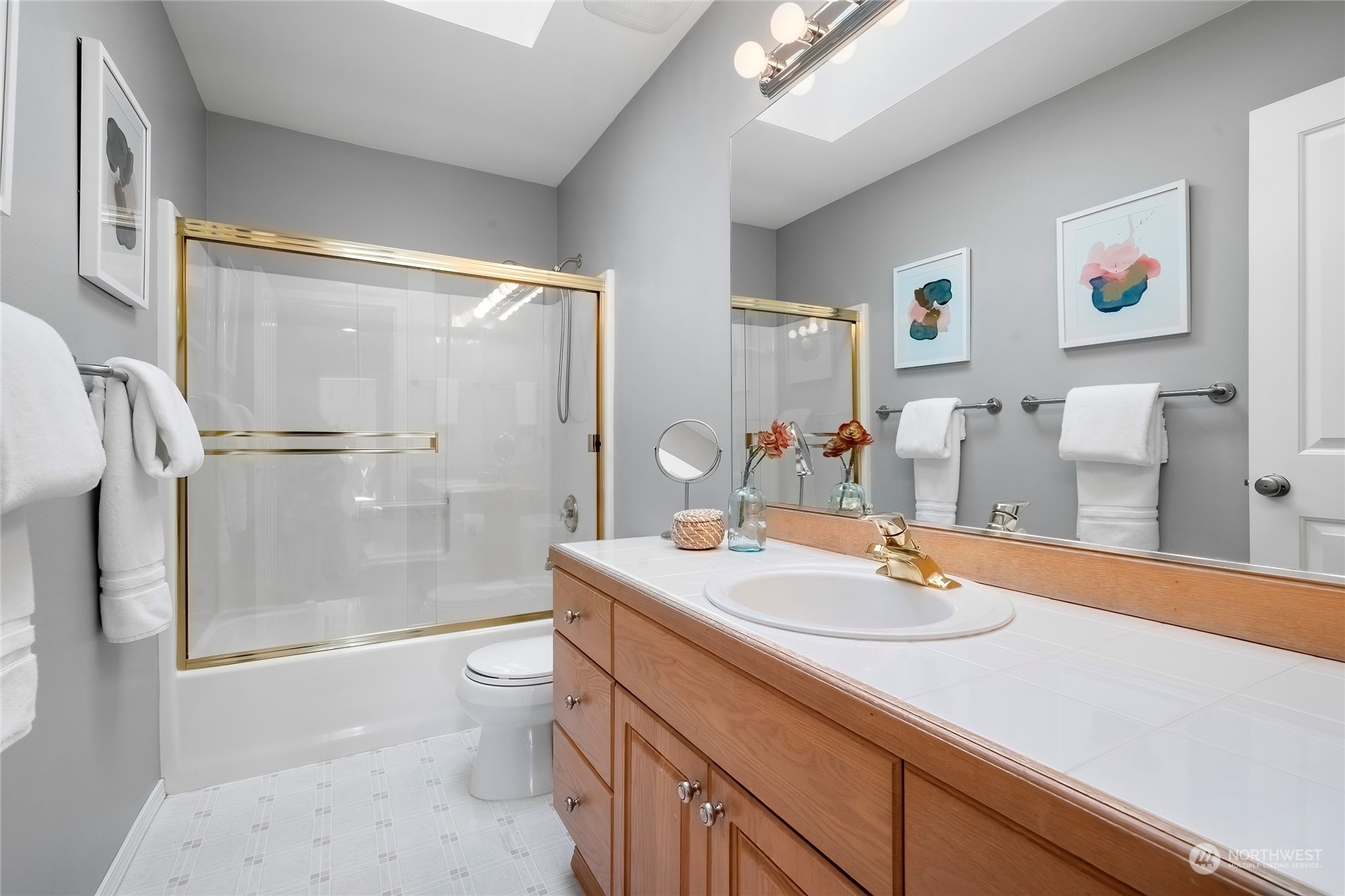 18717 33rd Avenue SE