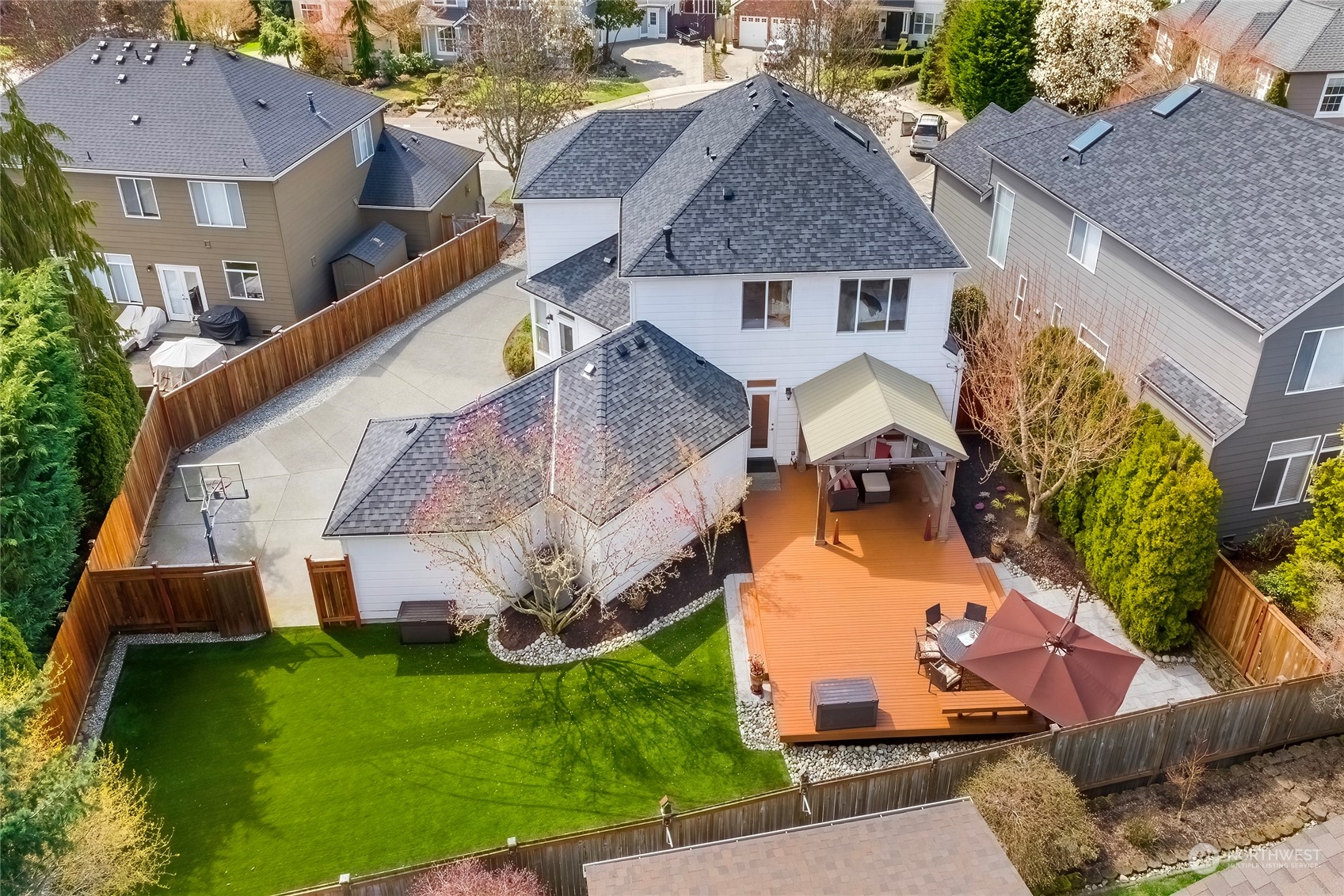 18717 33rd Avenue SE