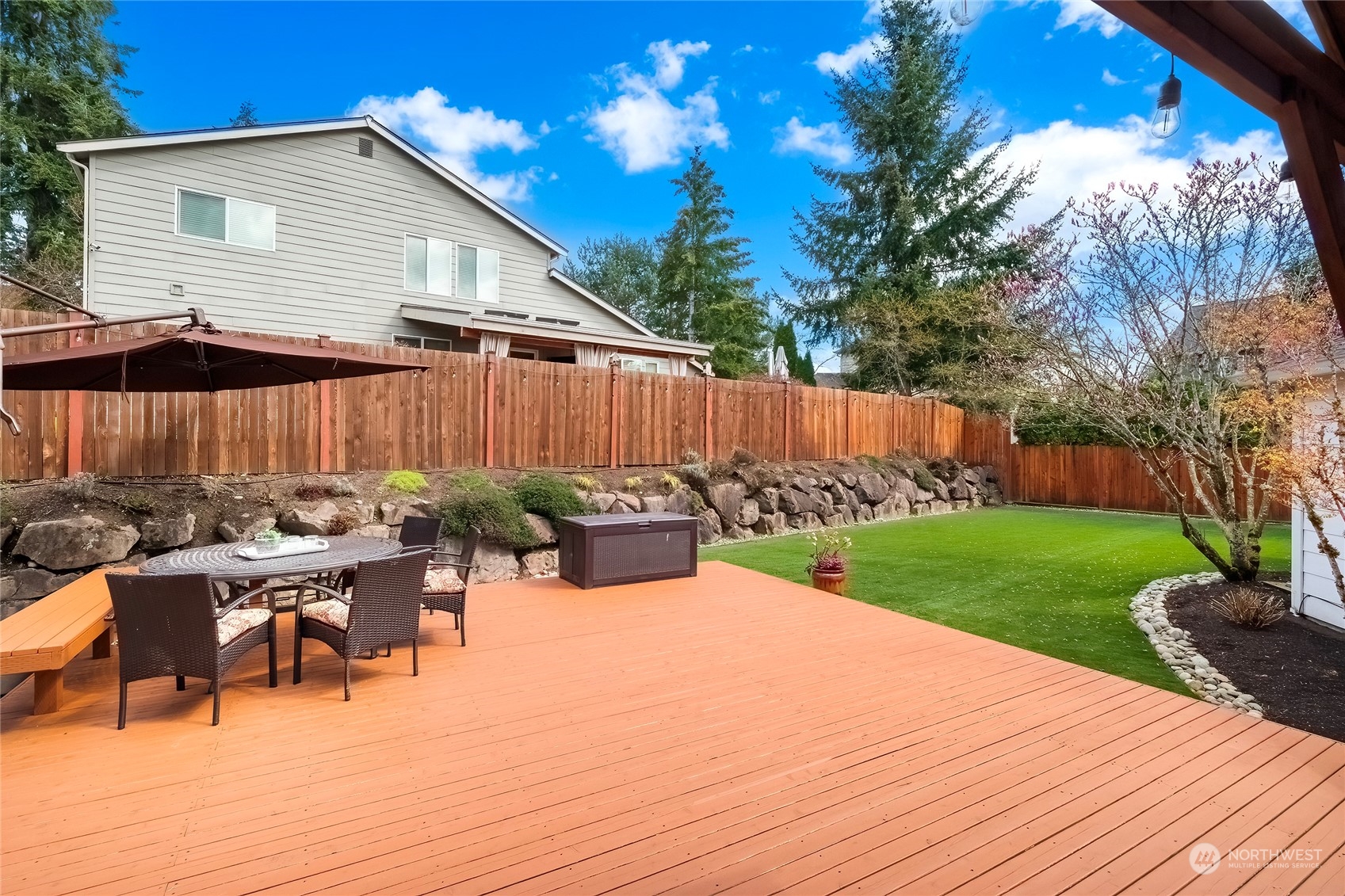 18717 33rd Avenue SE