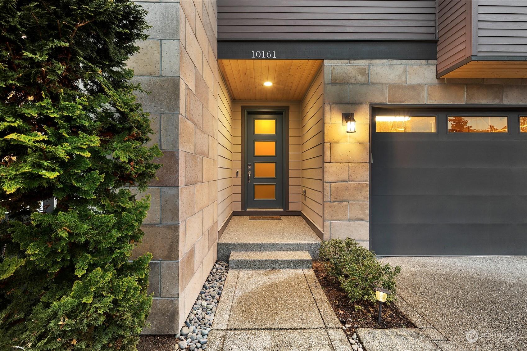 10161 134th Place NE