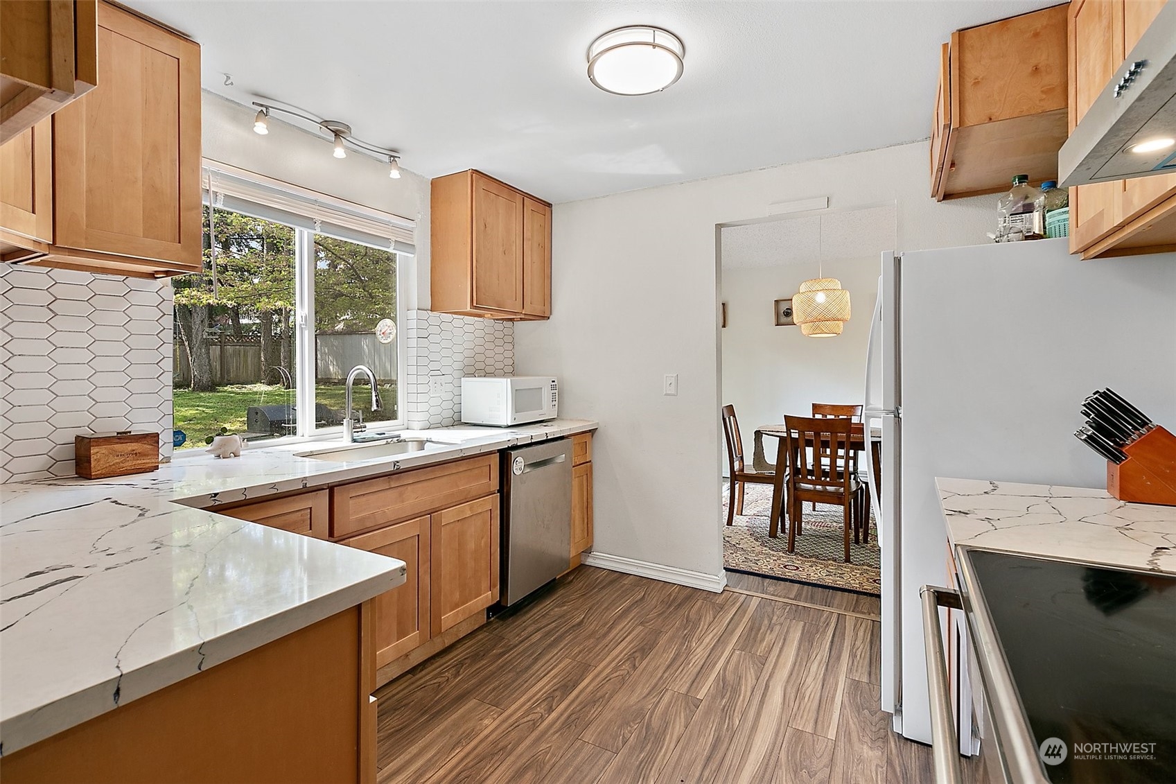 7216 Turquoise Drive SW