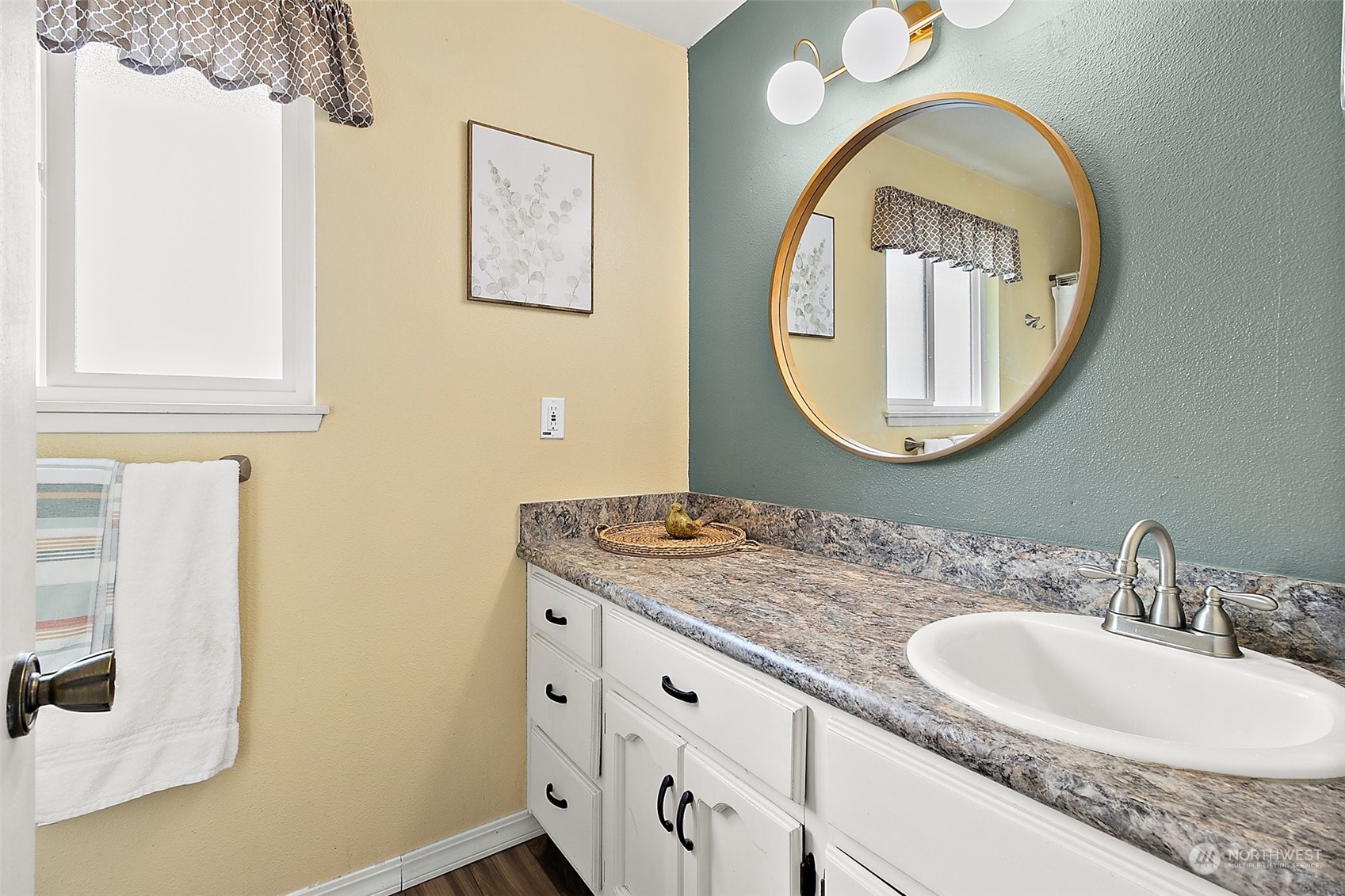 7216 Turquoise Drive SW