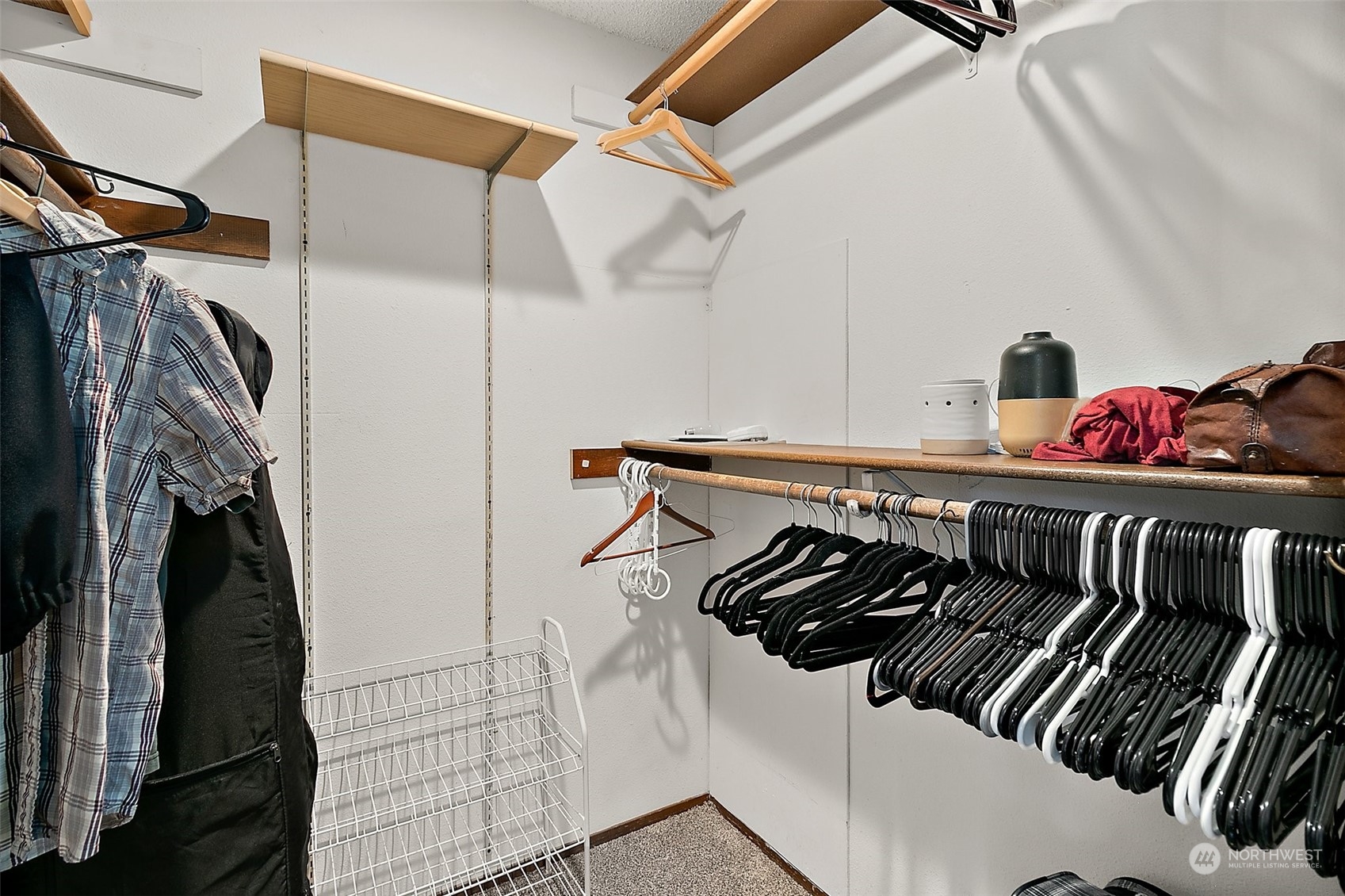 7216 Turquoise Drive SW