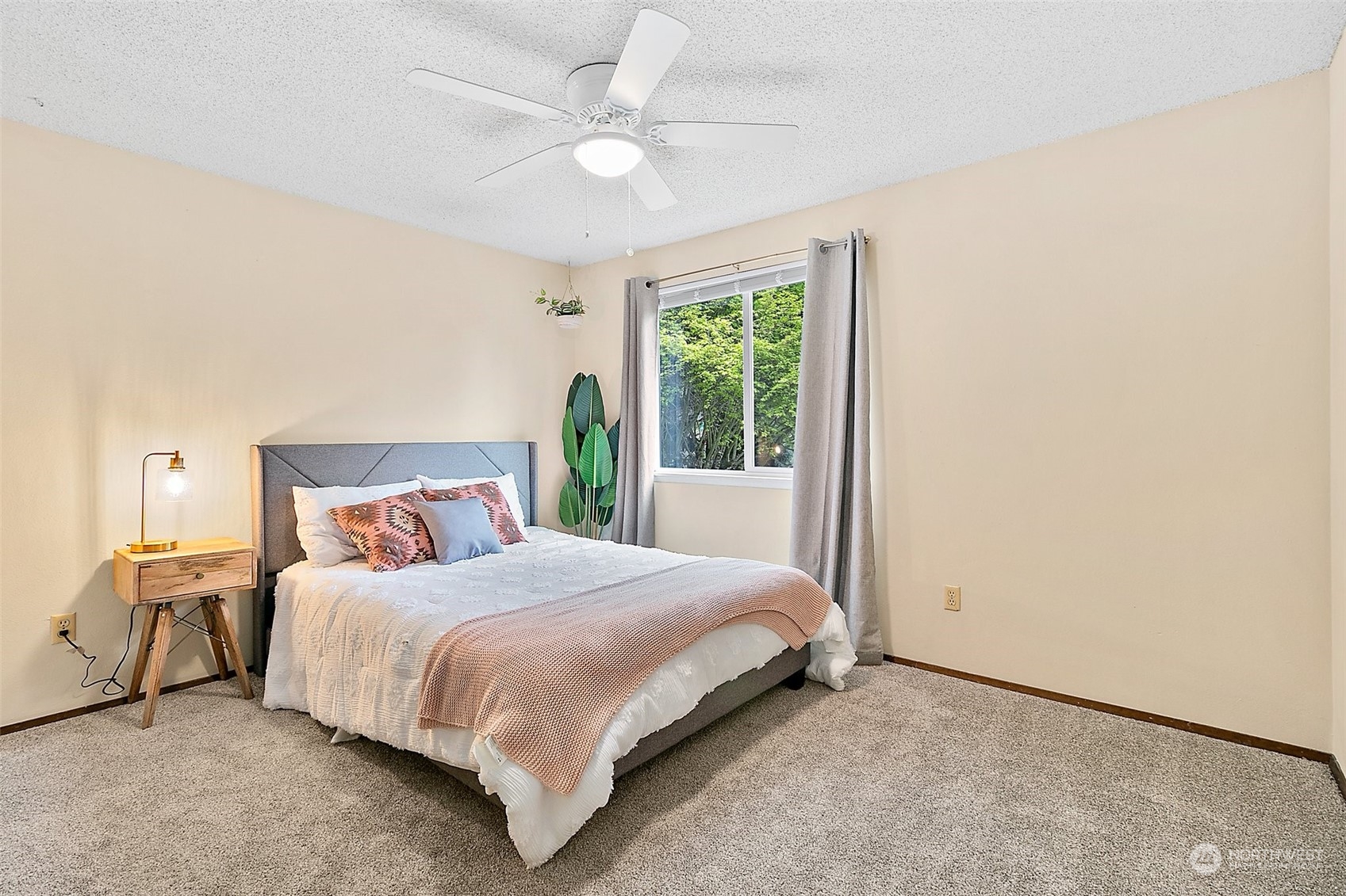 7216 Turquoise Drive SW