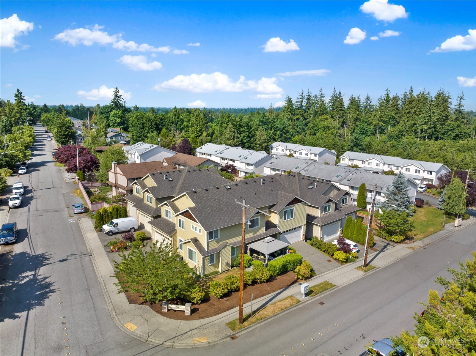 15531 Admiralty Way #2B