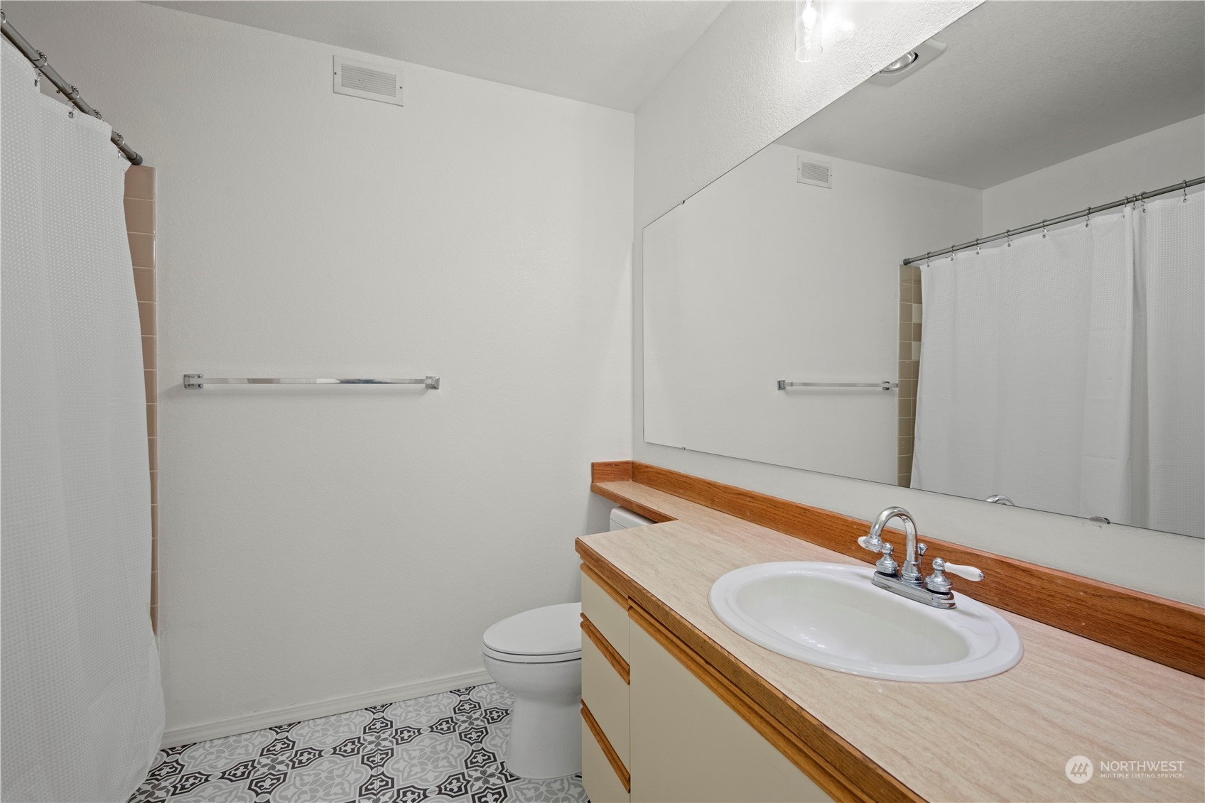 1830 S 336th Street #D102