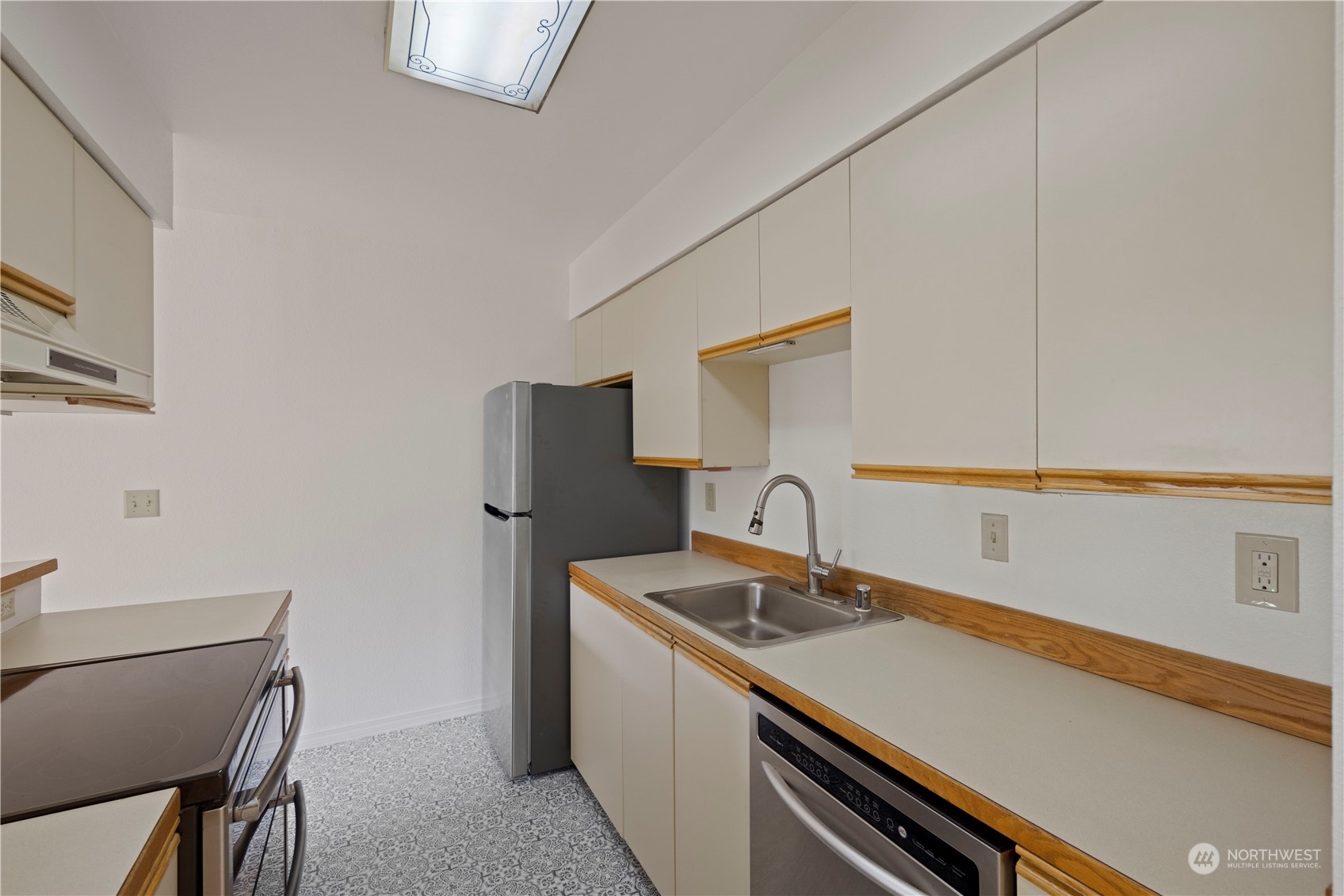 1830 S 336th Street #D102