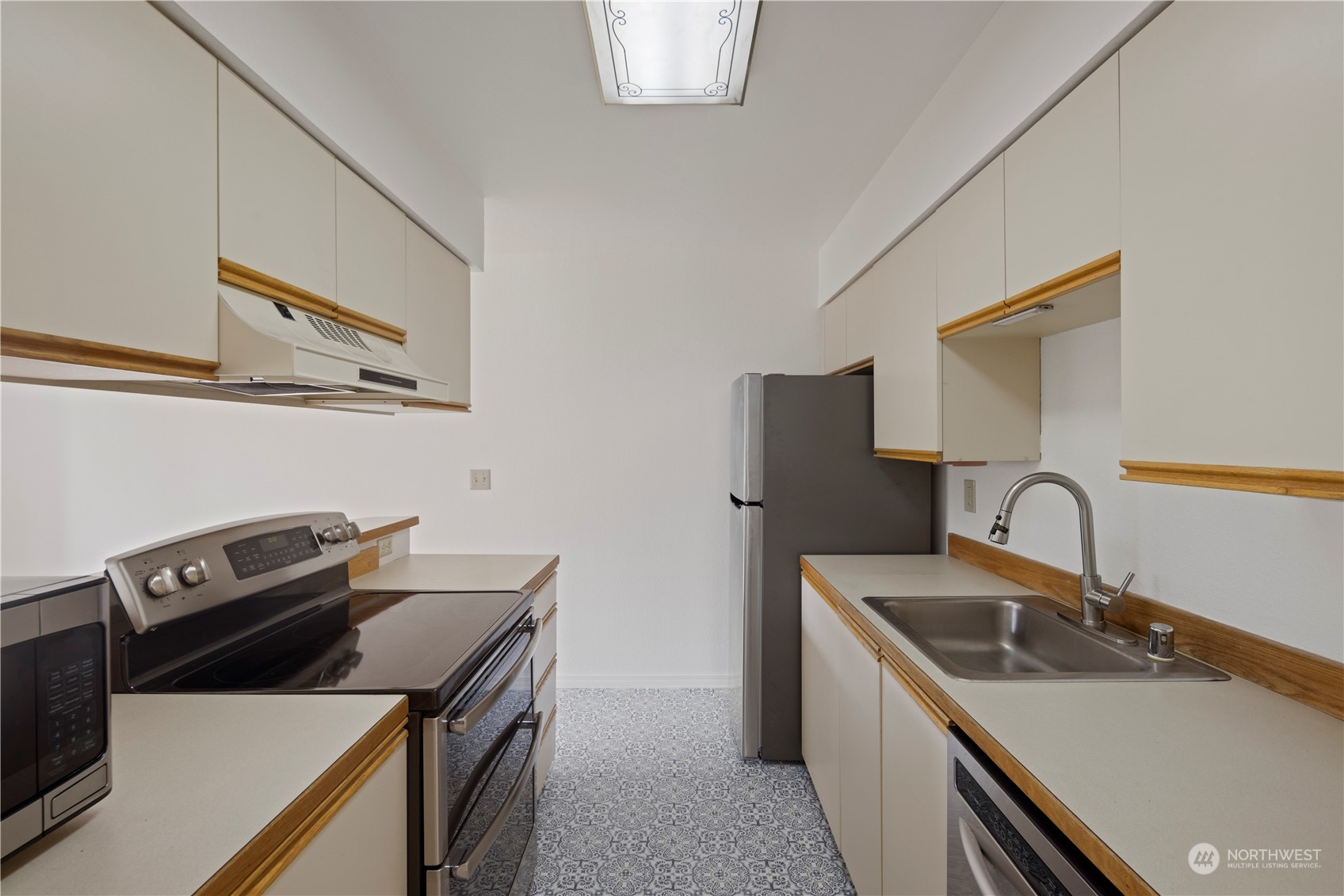 1830 S 336th Street #D102