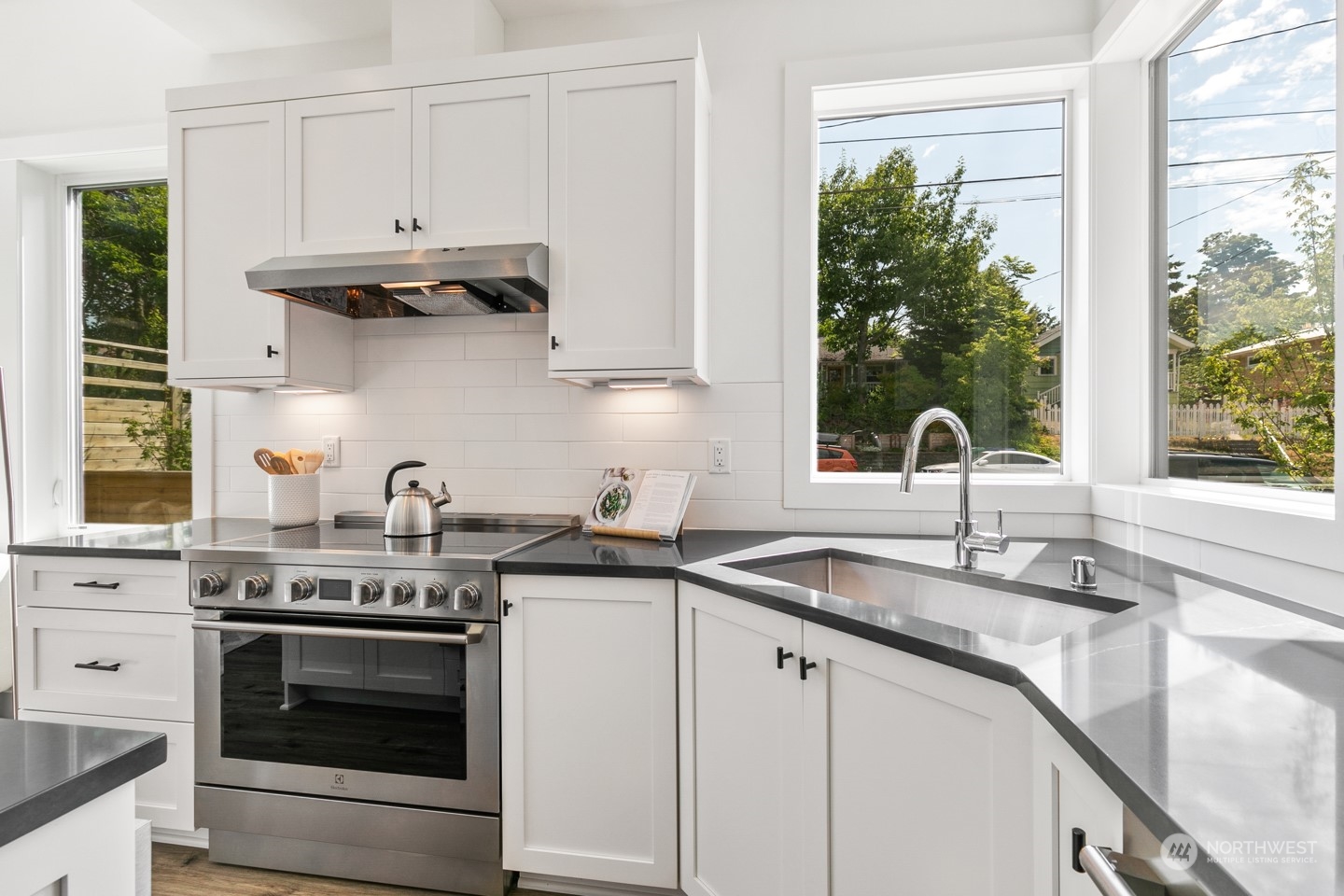 9233 A 3rd Avenue NW