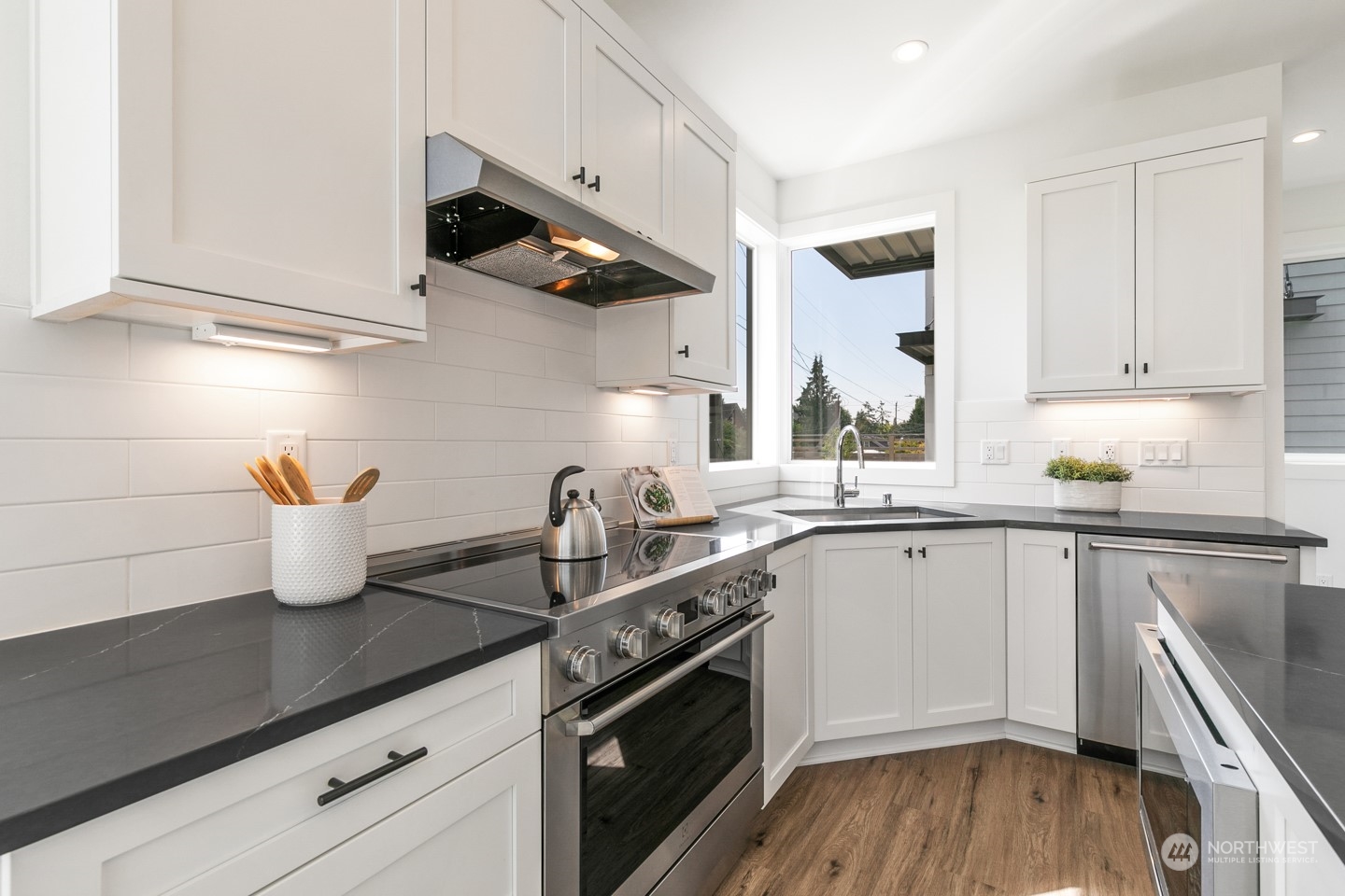 9233 A 3rd Avenue NW