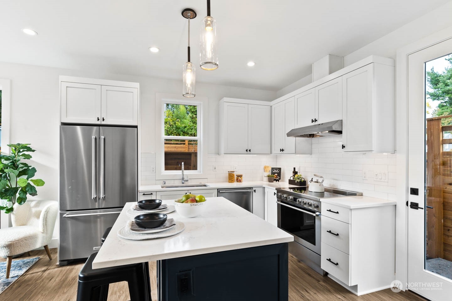 9233 C 3rd Avenue NW