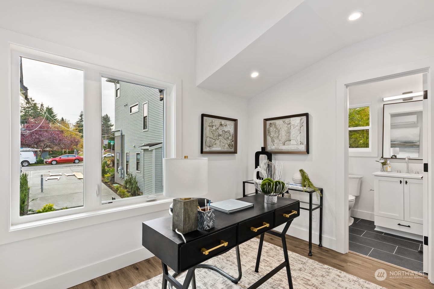 9233 C 3rd Avenue NW