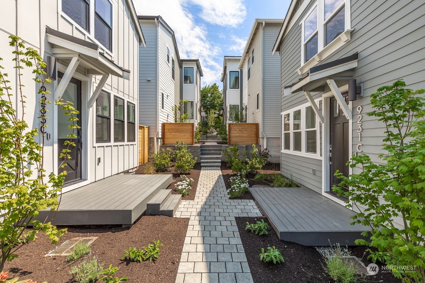 9233 C 3rd Avenue NW