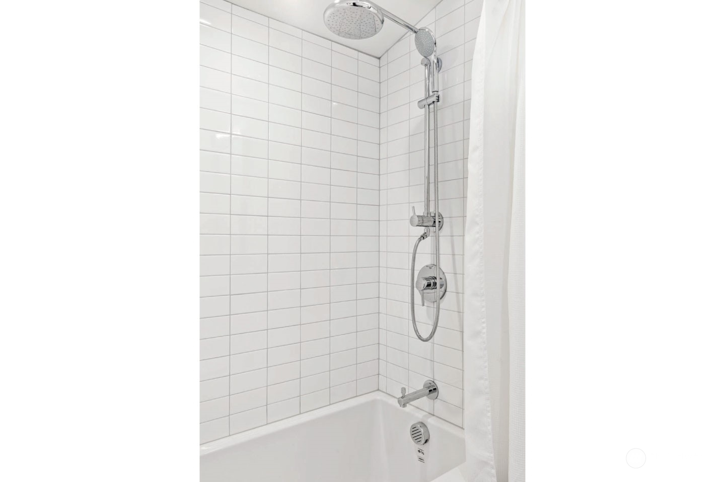 9233 C 3rd Avenue NW