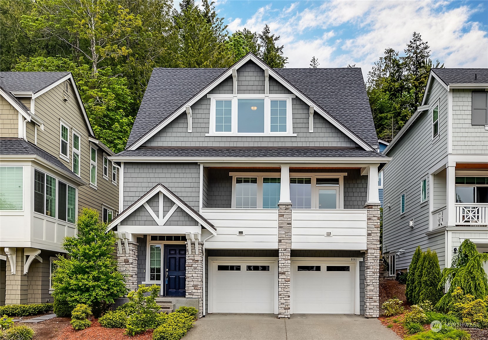881 224th Avenue NE