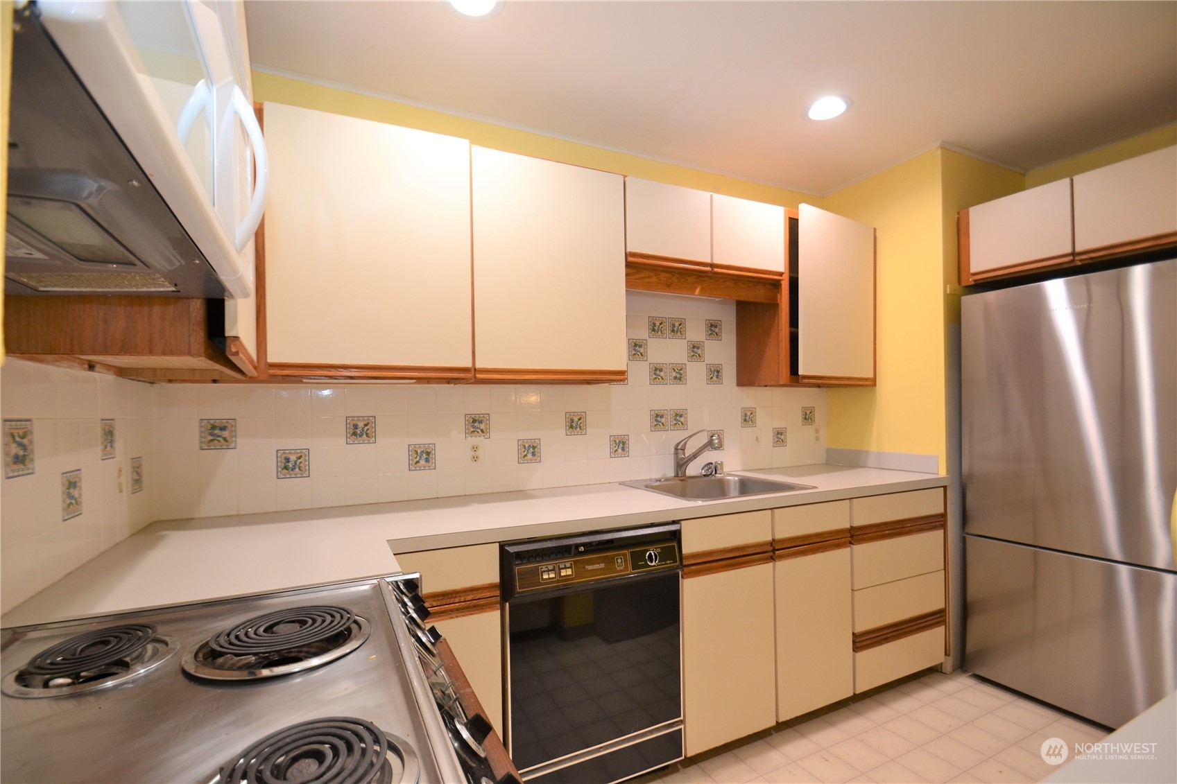 57 Etruria Street Unit: 101