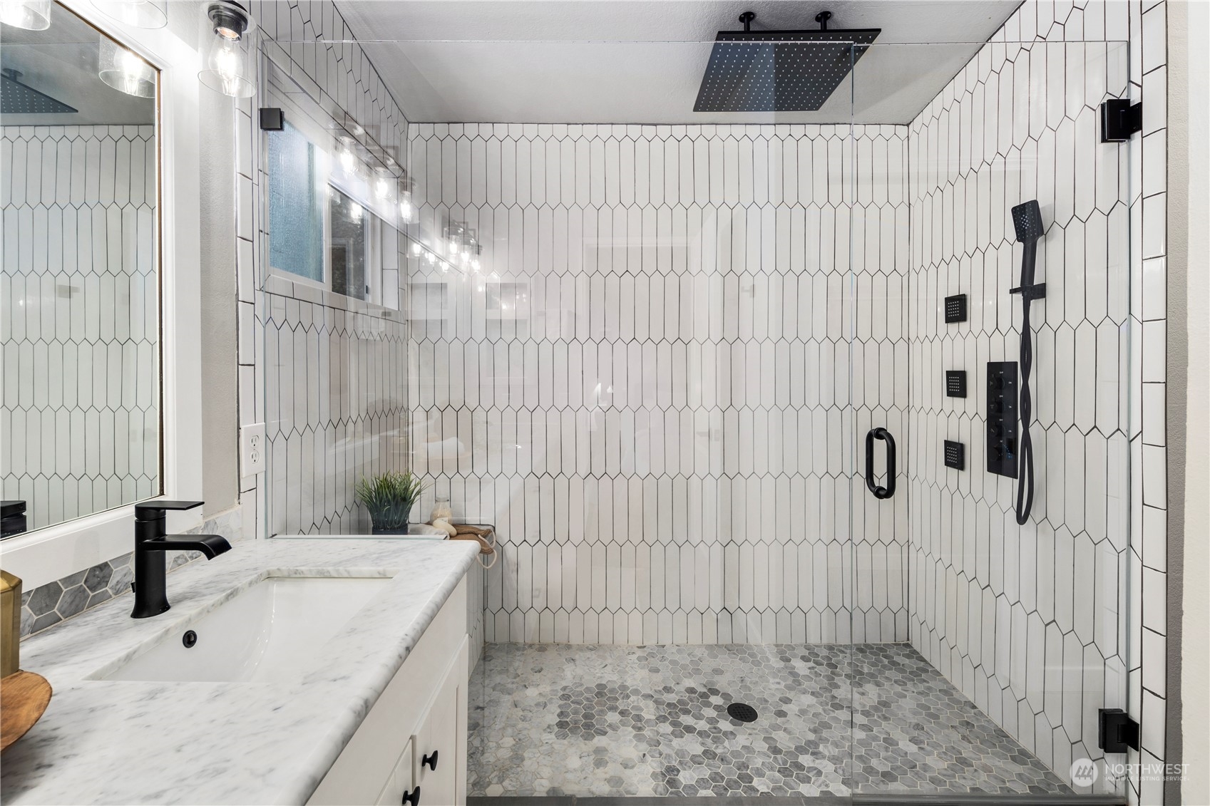 11703 NE 107th Place