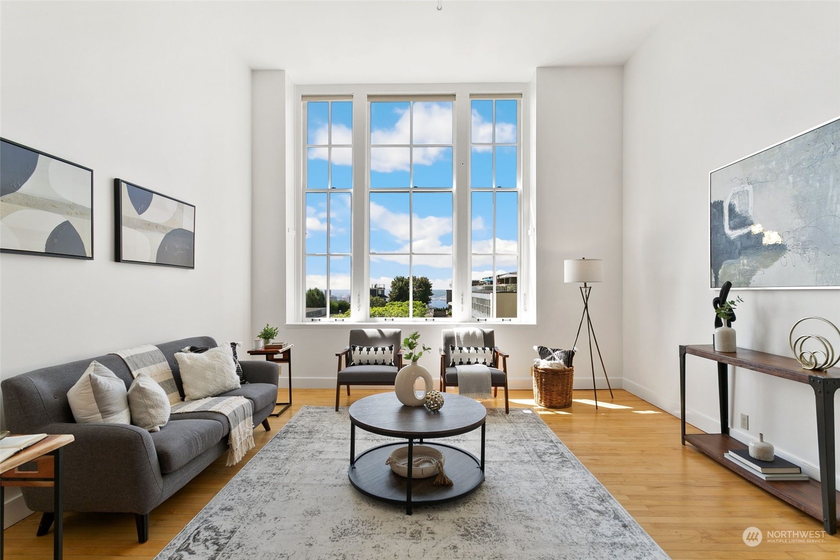 201 Galer Street Unit: 304