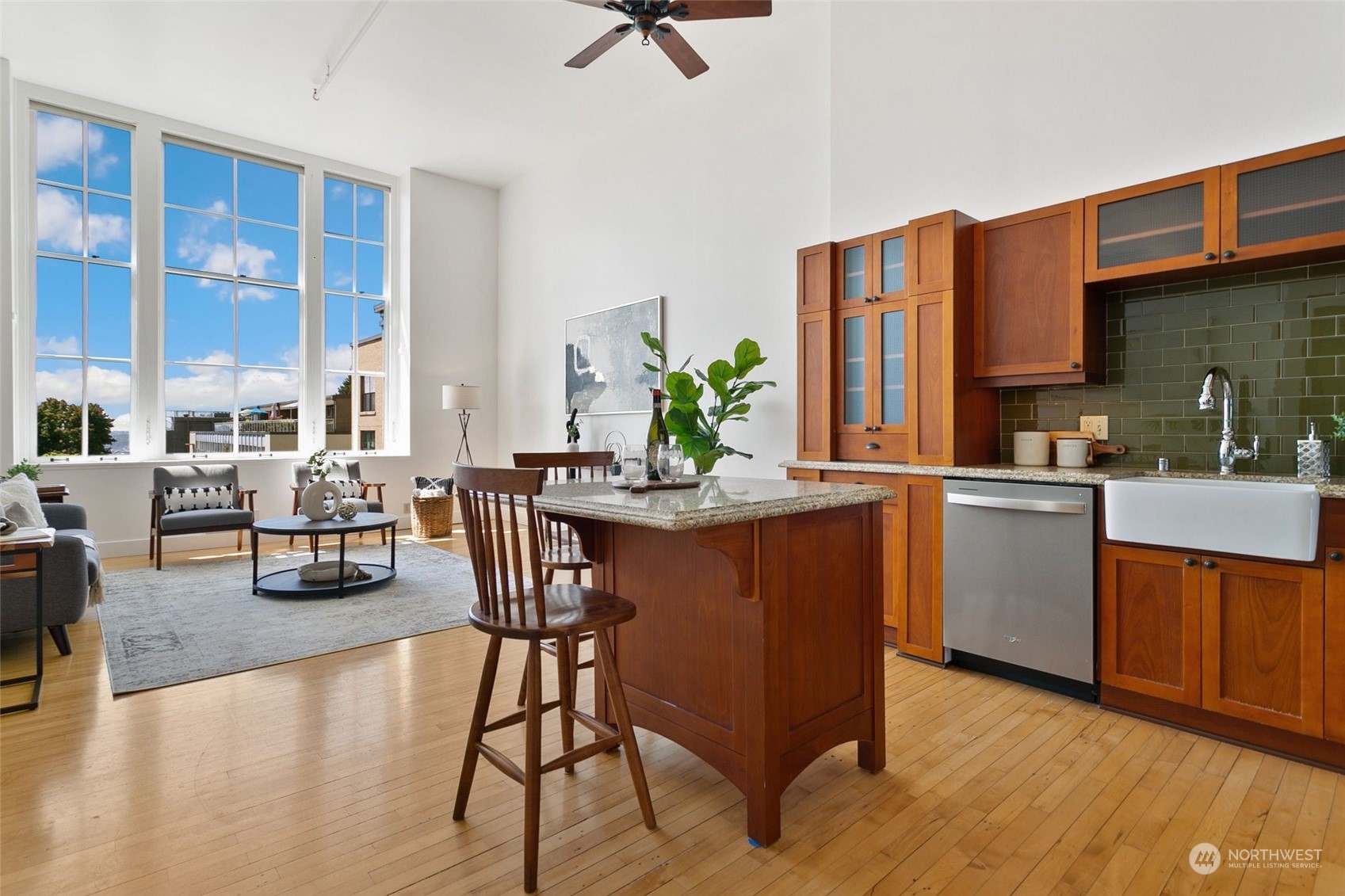 201 Galer Street Unit: 304