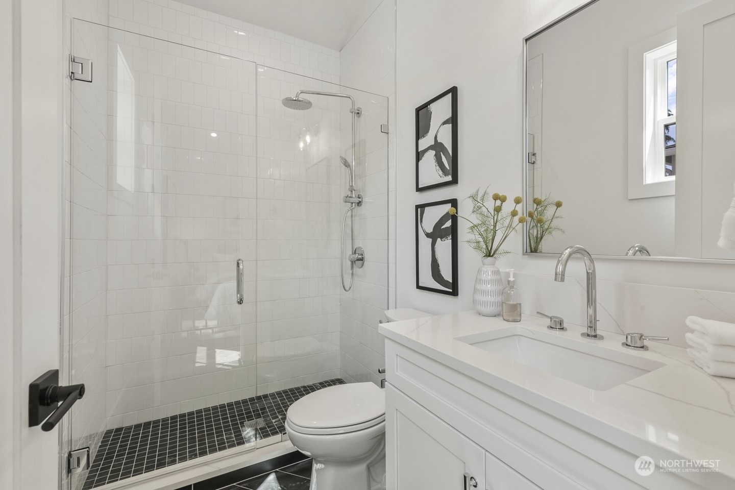 9233 B 3rd Avenue NW