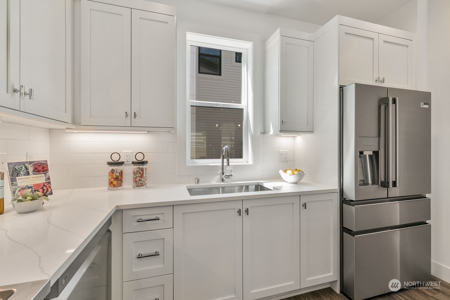 9231 B 3rd Avenue NW