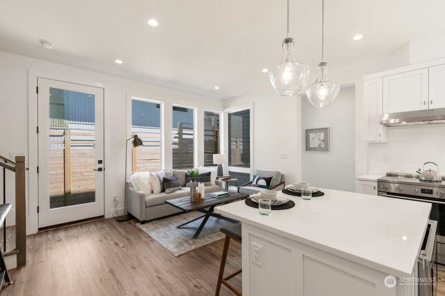 9231 B 3rd Avenue NW