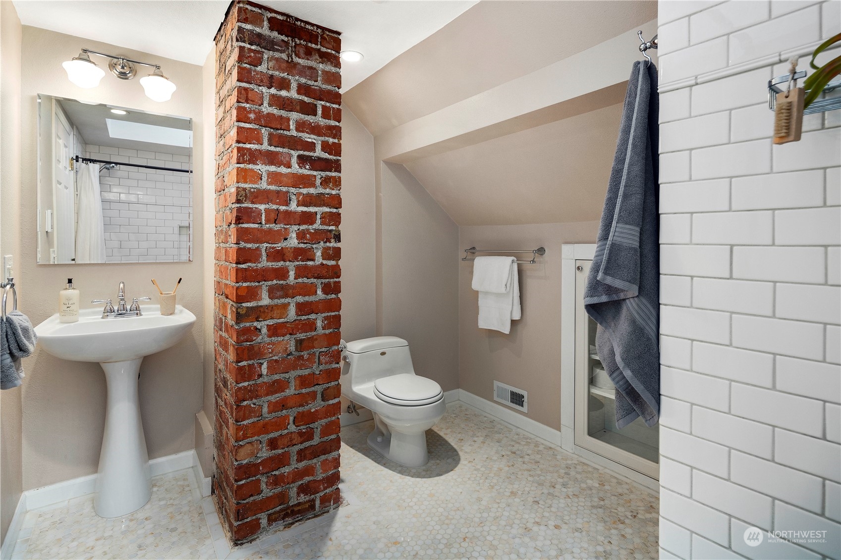 9205 126th Avenue NE