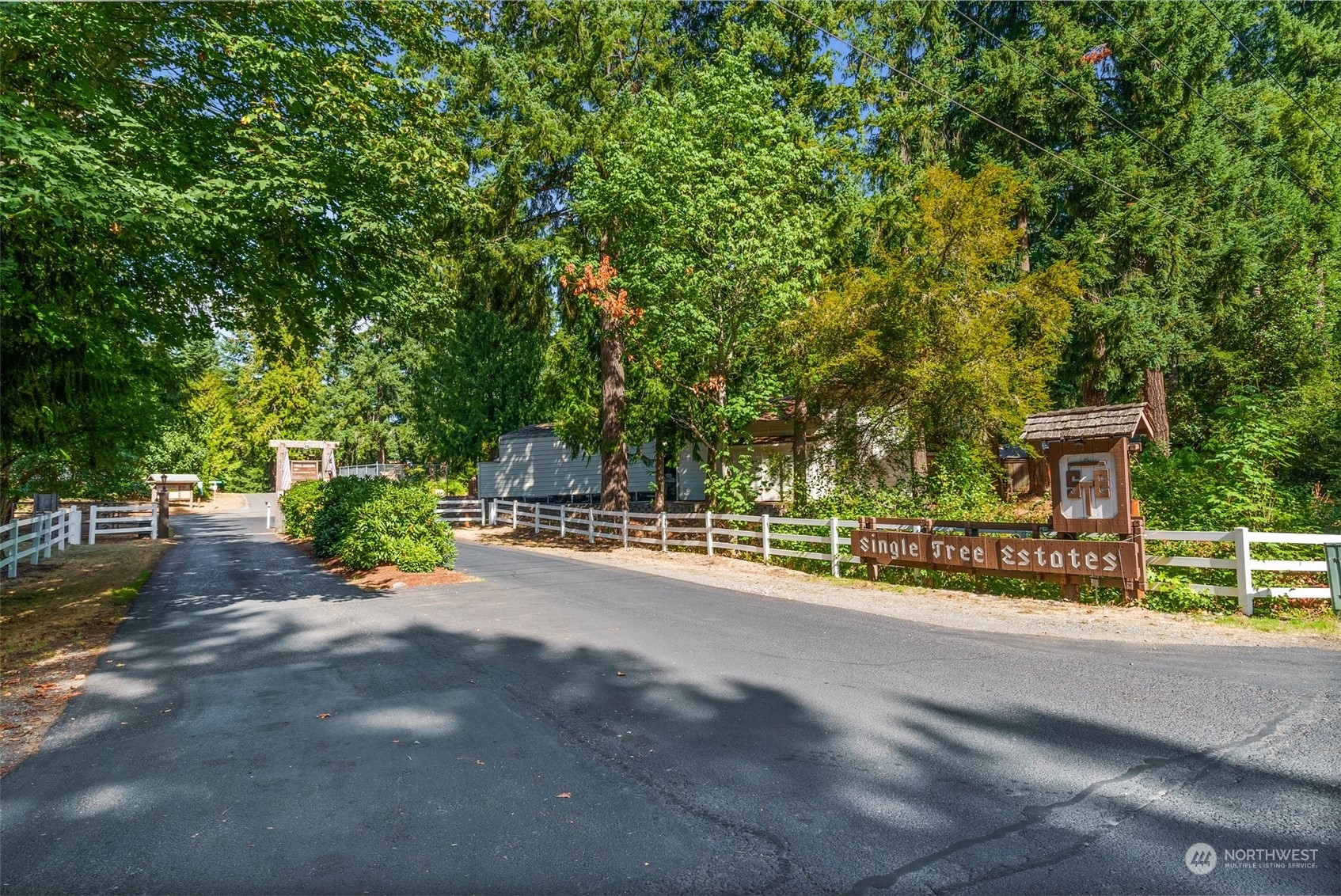 21927 183rd Court SE