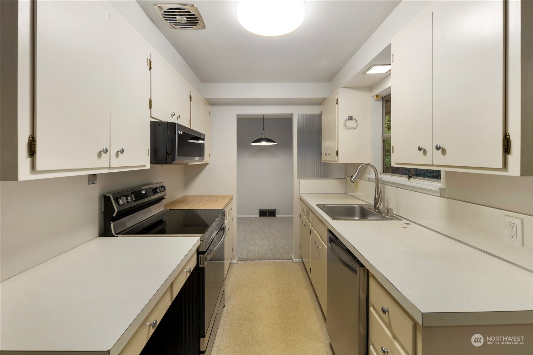 1653 105th Avenue SE