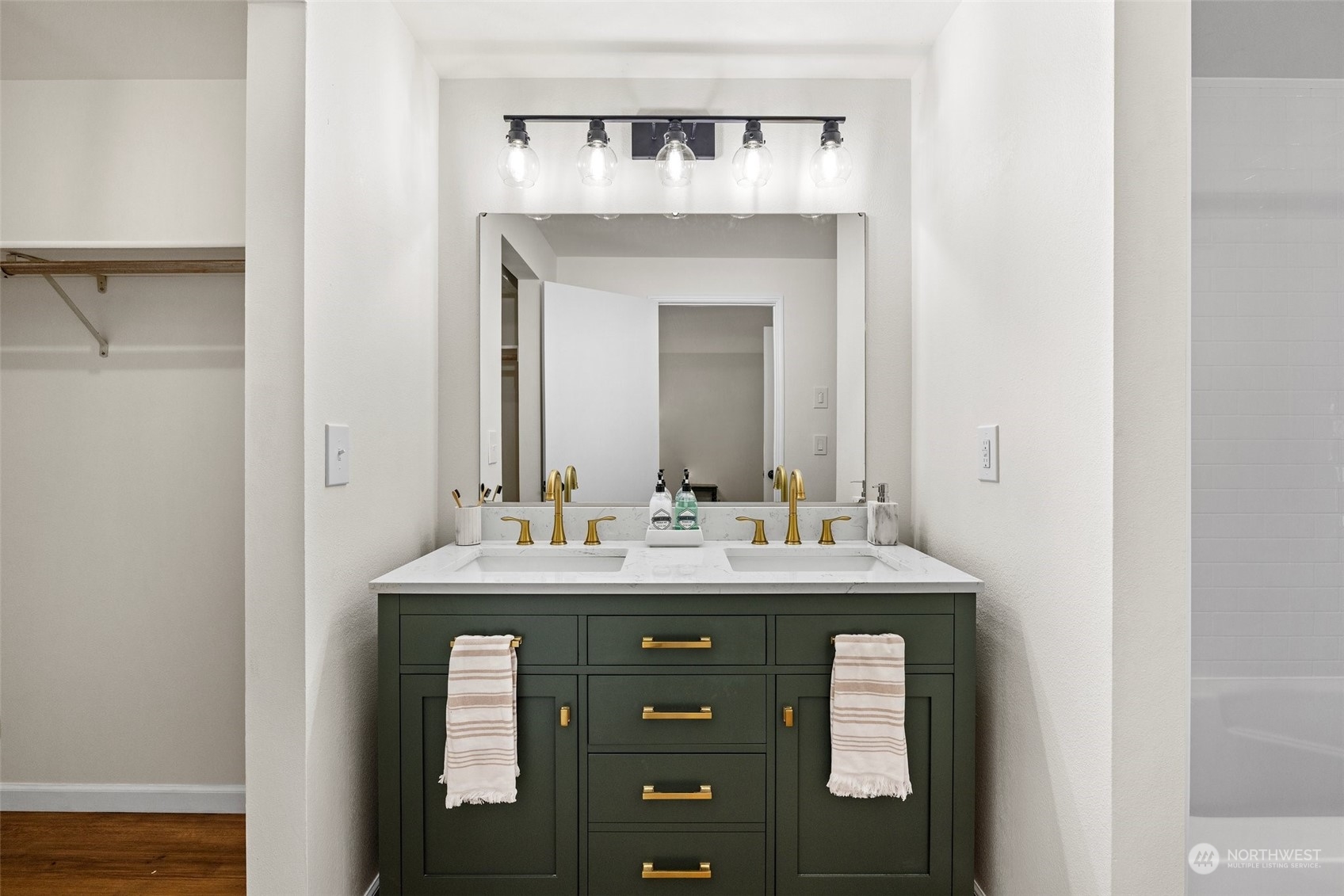 4113 Browns Point Boulevard