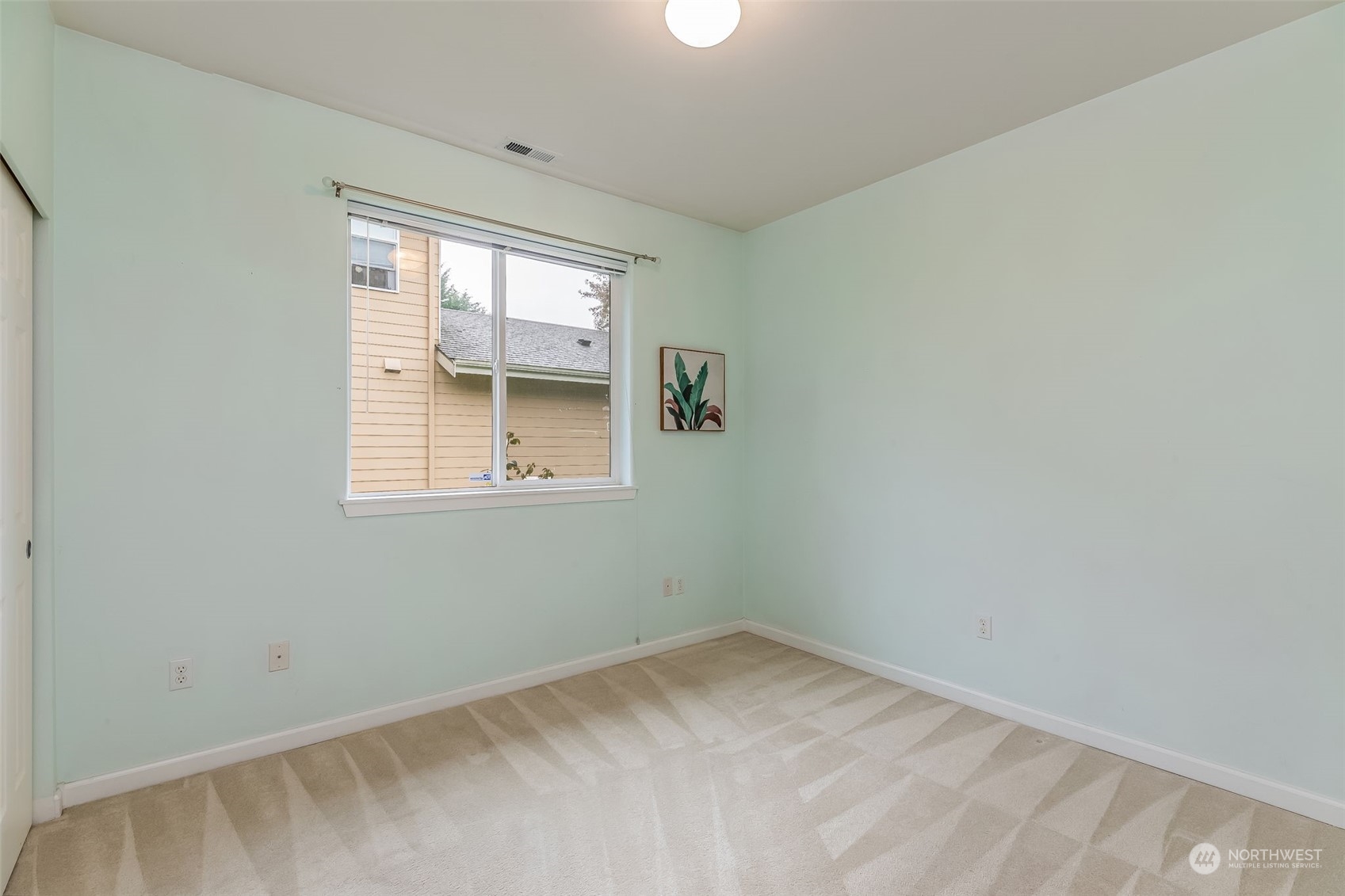 4528 153rd Avenue Ct E