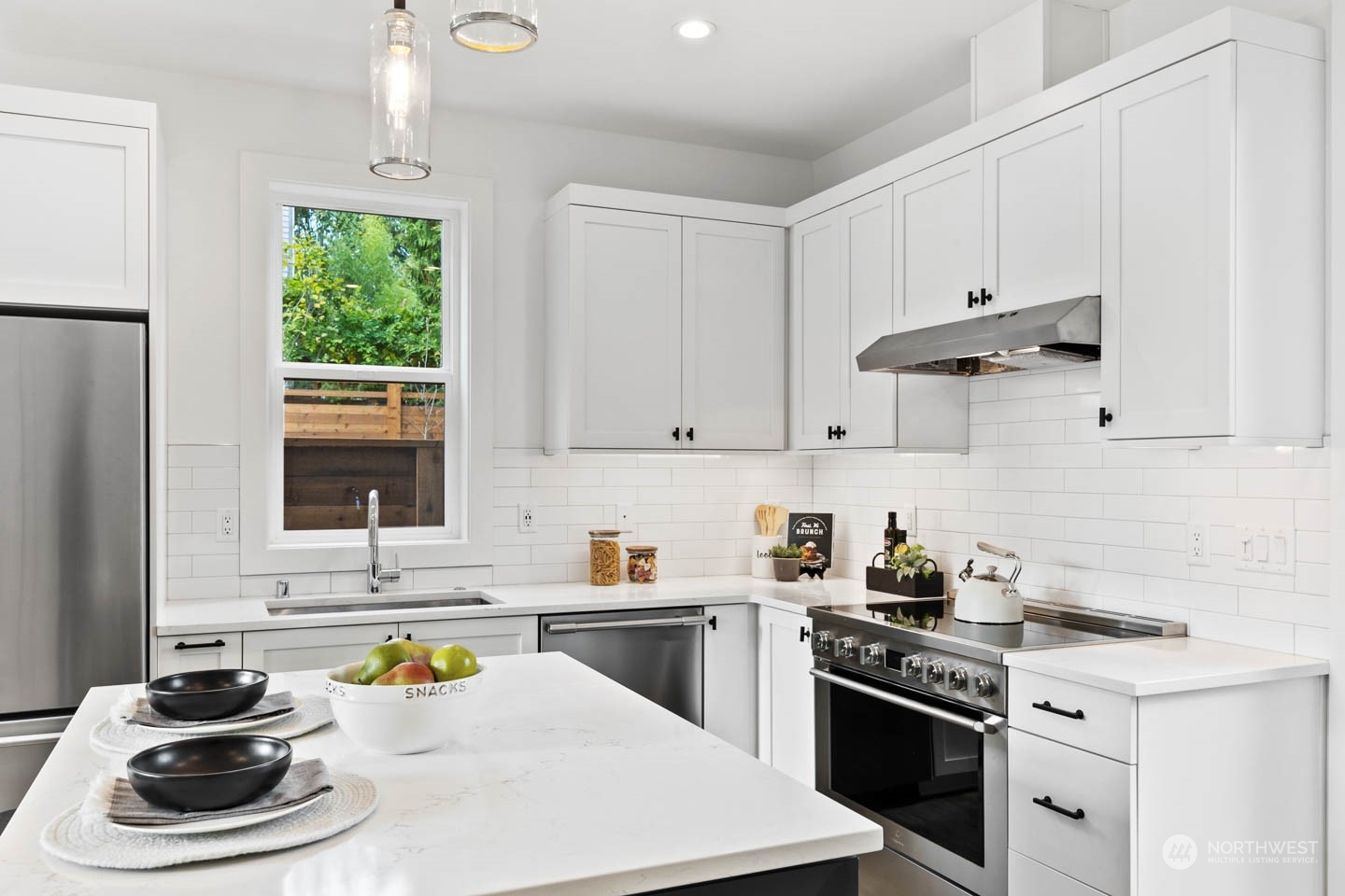 9231 C 3rd Avenue NW