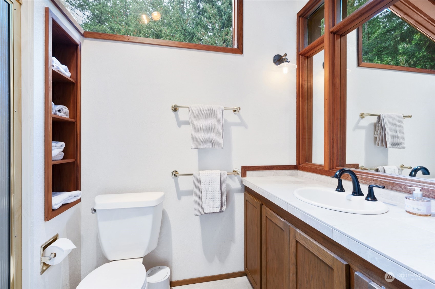 16724 SE Newport Way