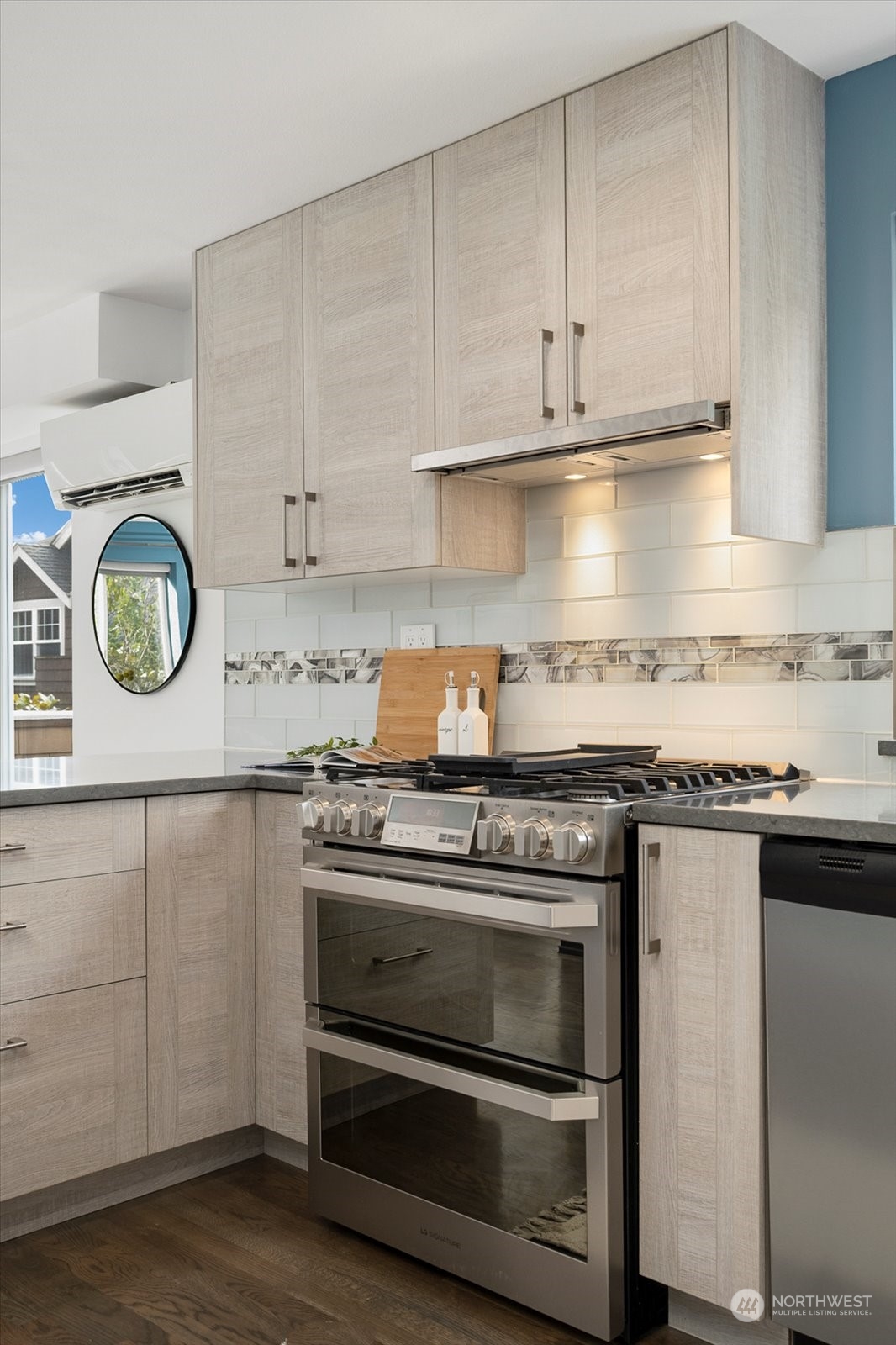 611 N 46th St Street Unit: D