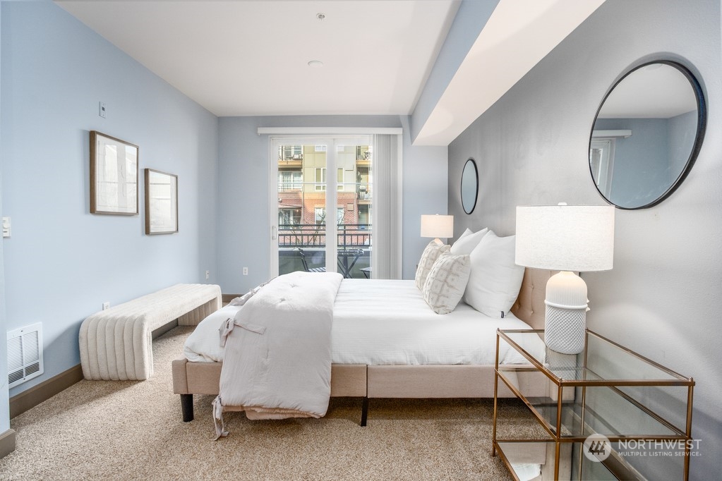 1840 25th Avenue NE #209