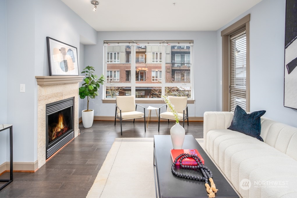 1840 25th Avenue NE #209