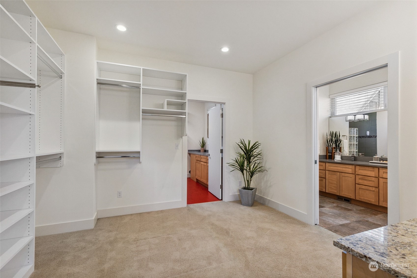 3410 Claremont Avenue S