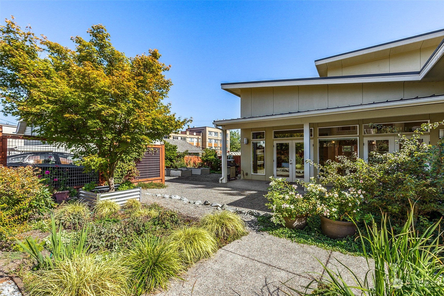 3410 Claremont Avenue S