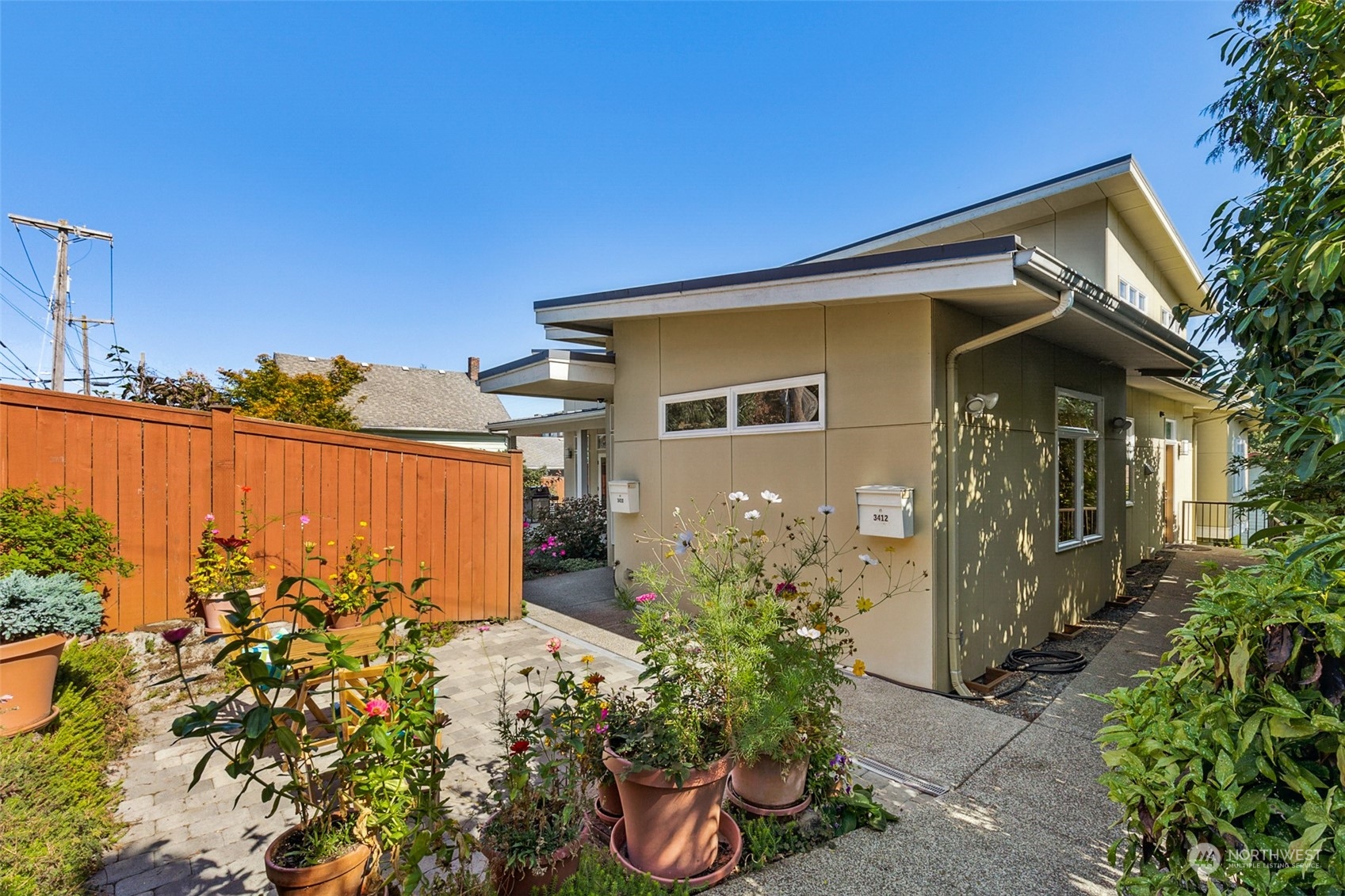 3410 Claremont Avenue S