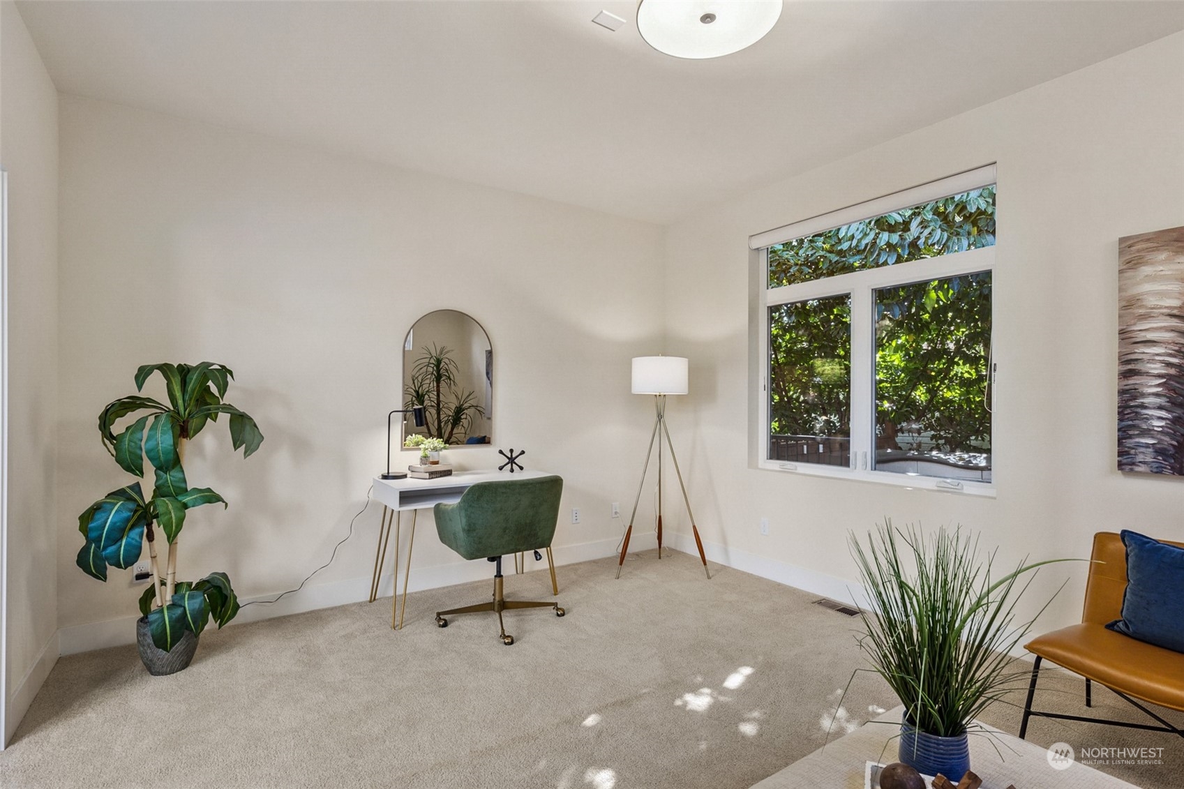 3410 Claremont Avenue S