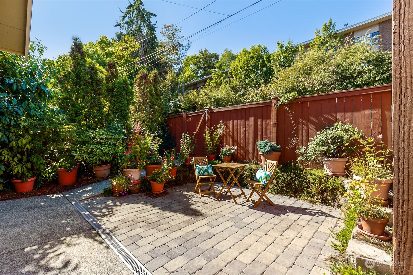 3410 Claremont Avenue S