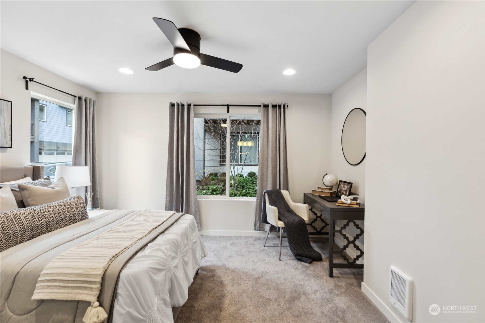 23630 6th Avenue SE Unit: A